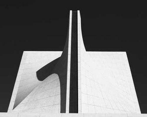 What will be the first AI-designed drug? These disease-fighting antibodies are top contenders